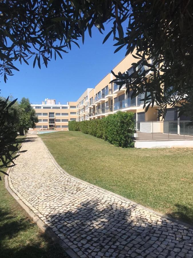 Two Bedroom Stylish Apartment. * Tavira